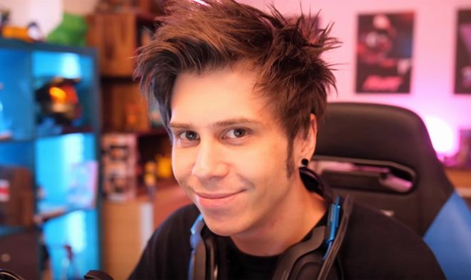 Twitch Streamer and Gaming YouTuber Rubius 